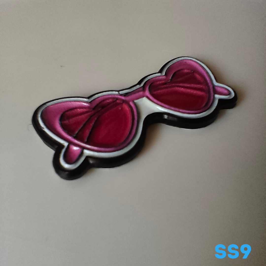 ستيكر معدني النظارات SS9